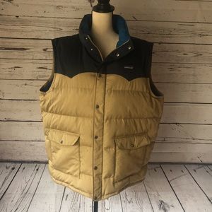 Men’s Patagonia down vest